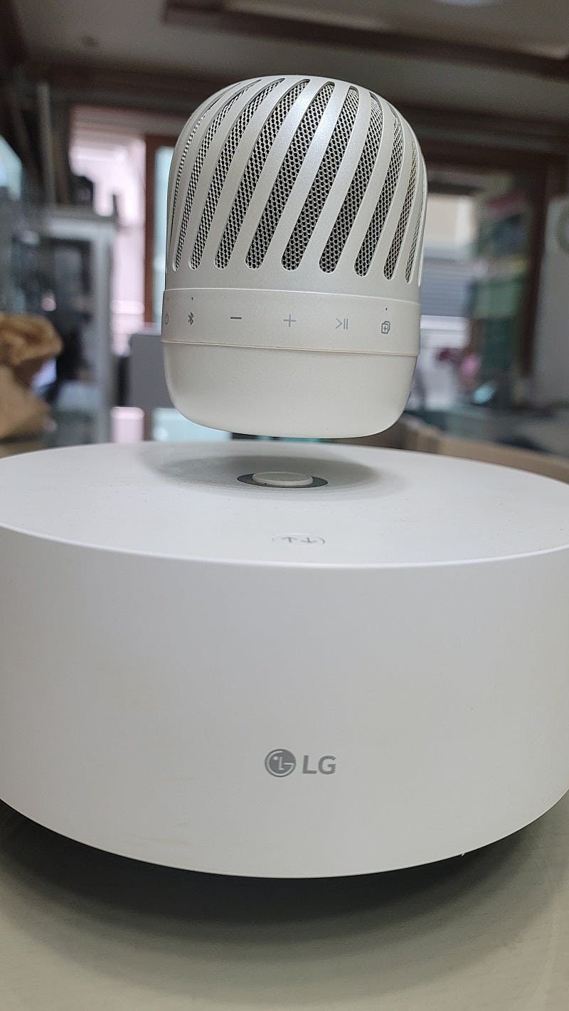 Lg PJ9 공중부양 블루투스 스피커