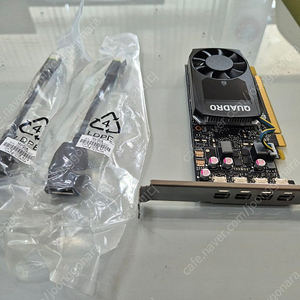 NVIDIA 쿼드로 P1000 그래픽카드 DP포트 4개