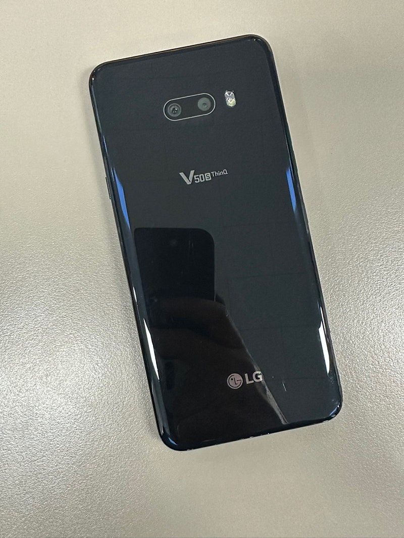 LG V50S 256기가 블랙 20년 3월개통 무잔상 깨끗한폰 12만원 판매해요