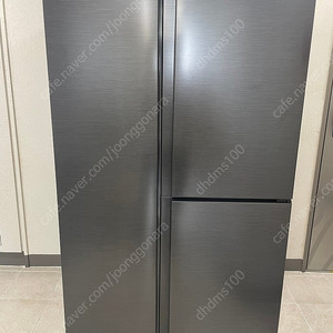 구매 한달된 삼성 2도어 냉장고 846L