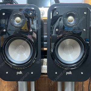 폴크오디오 Polkaudio S20 스피커 팝니다.