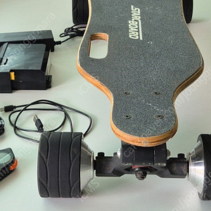 스타크 전동 스케이트 보드 듀얼모터 크루저 90mm블랙