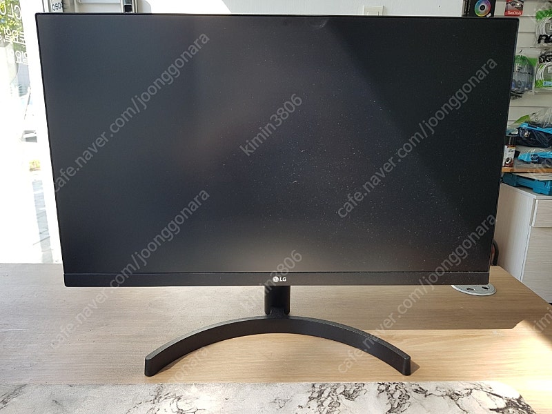 LG 24인치 모니터 (24MK600M) 판매합니다