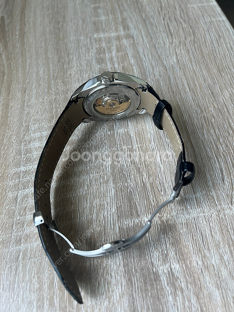 티쏘 쿠츄리에 T035407A 팝니다--8