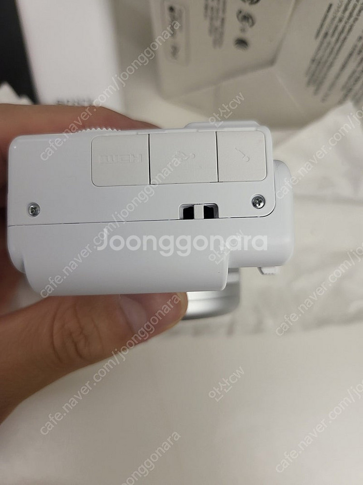 소니 ZV-1M2 화이트 + 핸드그립 GP-VPT2BT...--2