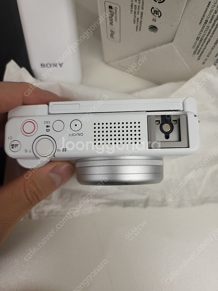 소니 ZV-1M2 화이트 + 핸드그립 GP-VPT2BT...--3