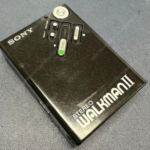 SONY 카세트 워크맨 WM-2 블랙모델 판매 합니다.