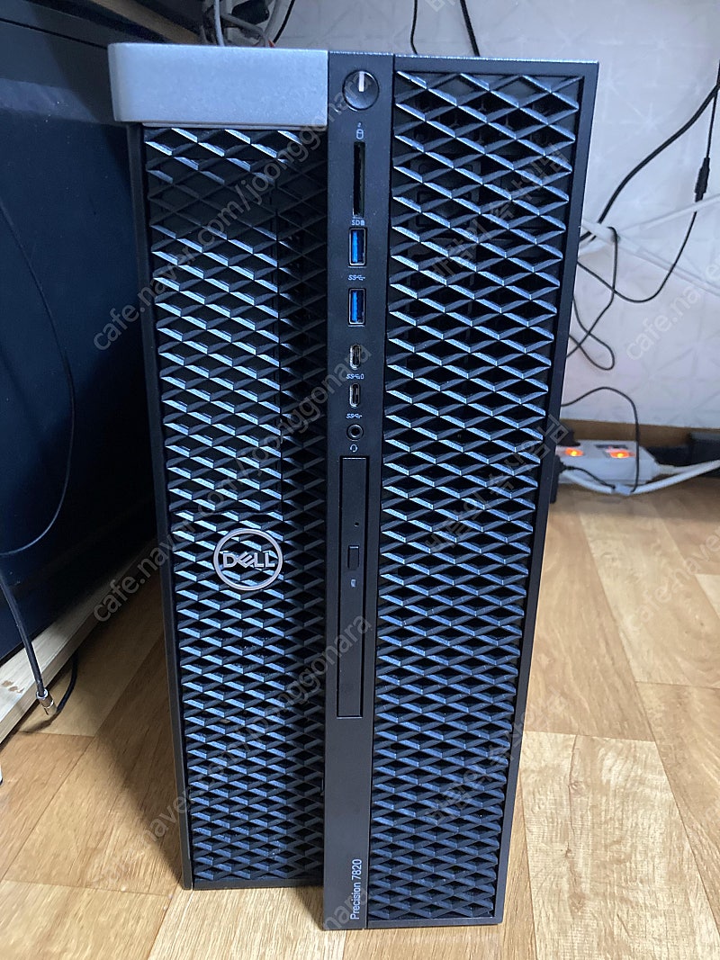 [판매] Dell Precision 7820 t 팝니다