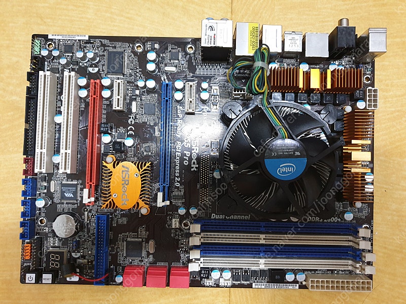 ASROCK p55 pro보드(1156), I5-760 cpu 배송비 포함 2만원 입니다.