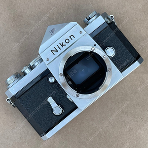 < 오리지널 컨디션 > 올드스쿨 니콘 F 삼각뿔 파인더 기계식 필름카메라 / NIKON F CAMERA BODY