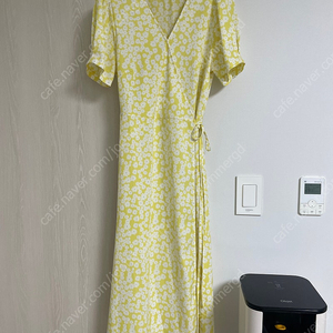 코타 cotta 플라워 랩 원피스 LANI WRAP DRESS, YELLOW