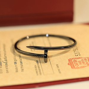 좌쓰 Cartier Juste un Clou Bracelet 까르띠에 저스트 앵 끌루 브레이슬릿 / 블랙