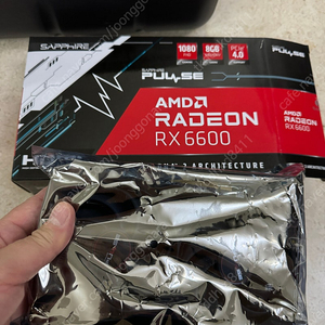 사파이어 RX 6600 팝니다.