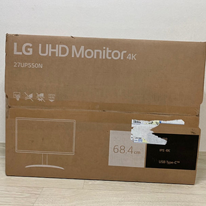 27인치 LG 4K 모니터 27UP550N 판매합니다. 김포시