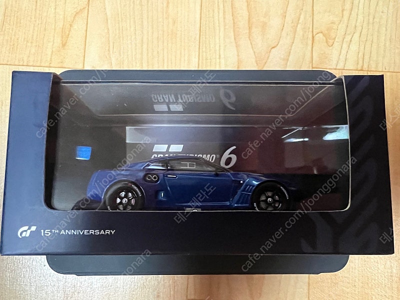 1:43 EBBRO Nissan GT-R NISMO GT3 N24 2013 15th Anniversary Edition 다이케스트 모델 판매 (그란투리스모 6 콜렉터즈 에디션 팩