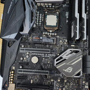 Maximus x hero wifi i7 8700k g-skill 8g*2 삼성 m,2 970pro 500g