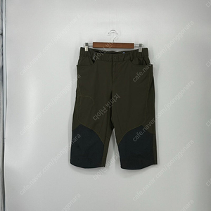 빈폴 아웃도어 남성 등산 반바지 (75 size / KHAKI)