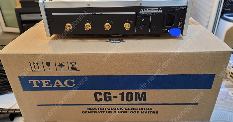 티악 Teac 10M 마스터클럭 CG-10M 판매합니다.