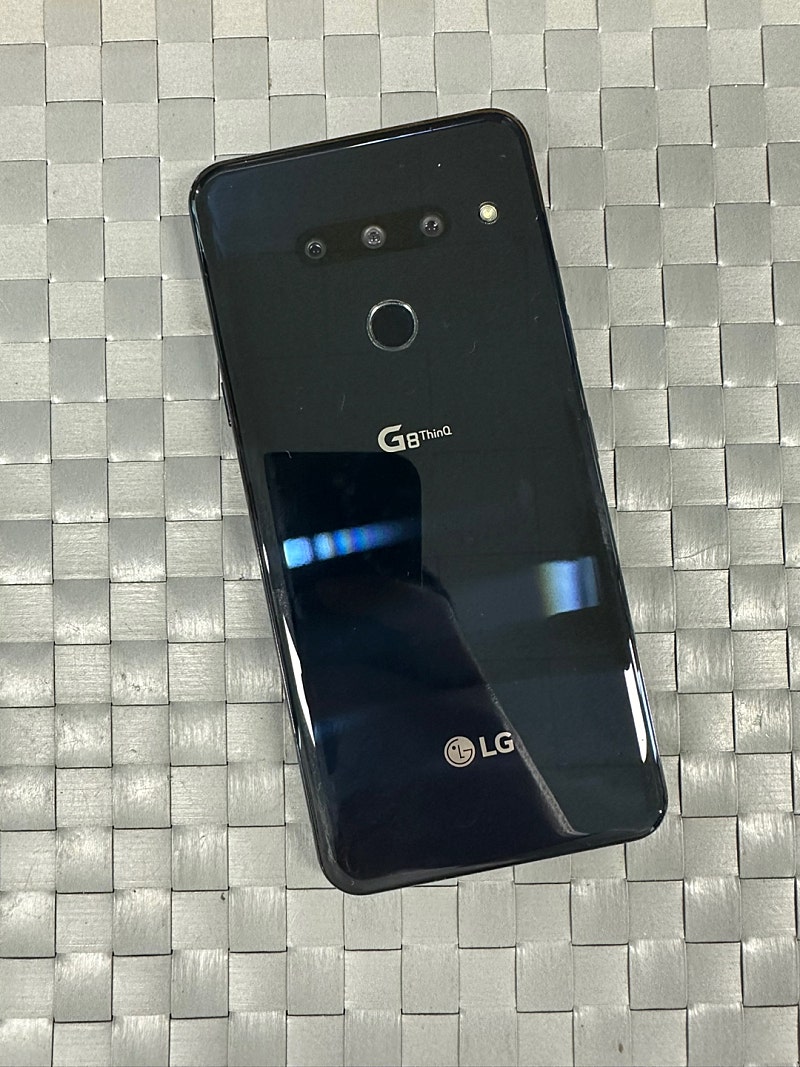 LG G8 128기가 블랙 파손 없고 잔상 살짝있는폰 9만원 판매