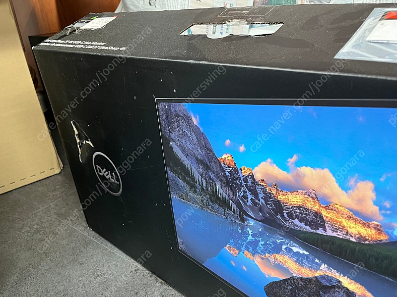 Dell U2723qe 4k 27인치 모니터 1개월 사용 거의 새상품급