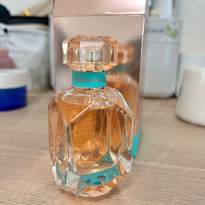 티파니앤코 로즈골드 EDP 50ml