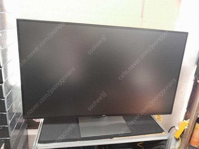 dell u4320q 43인치 4k 모니터 판매 합니다.