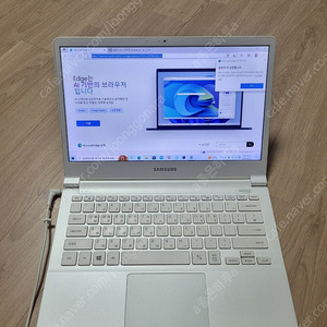 삼성 초경량 노트북 NT900X3L-L34M 팝니다.
