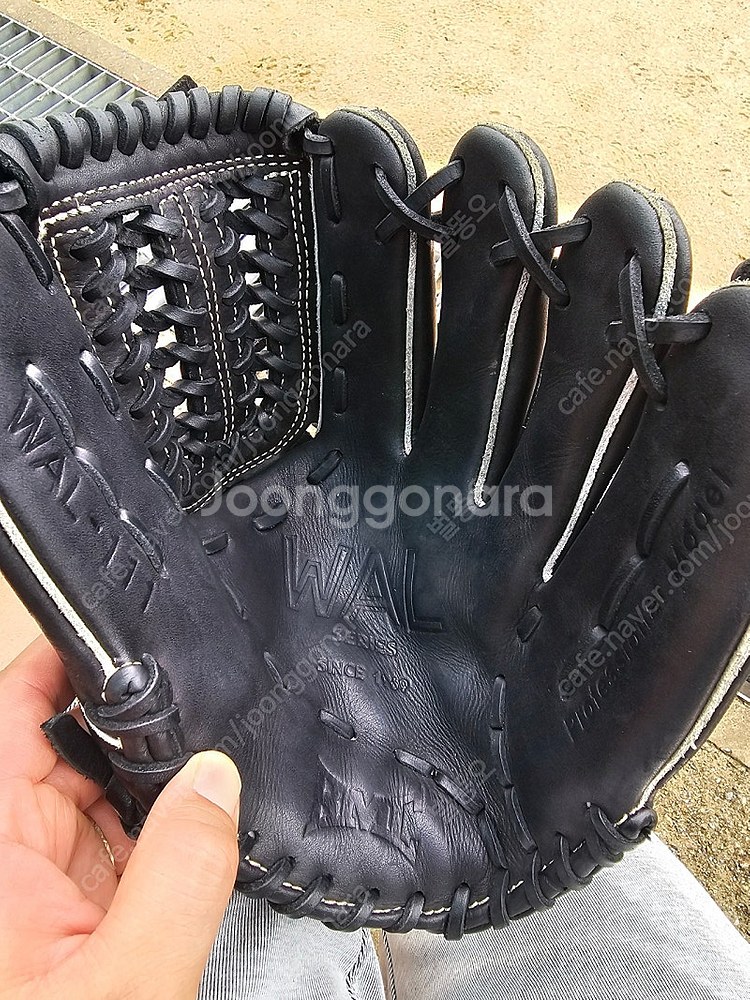 BMC 올라운드 글러브 판매합니다--0