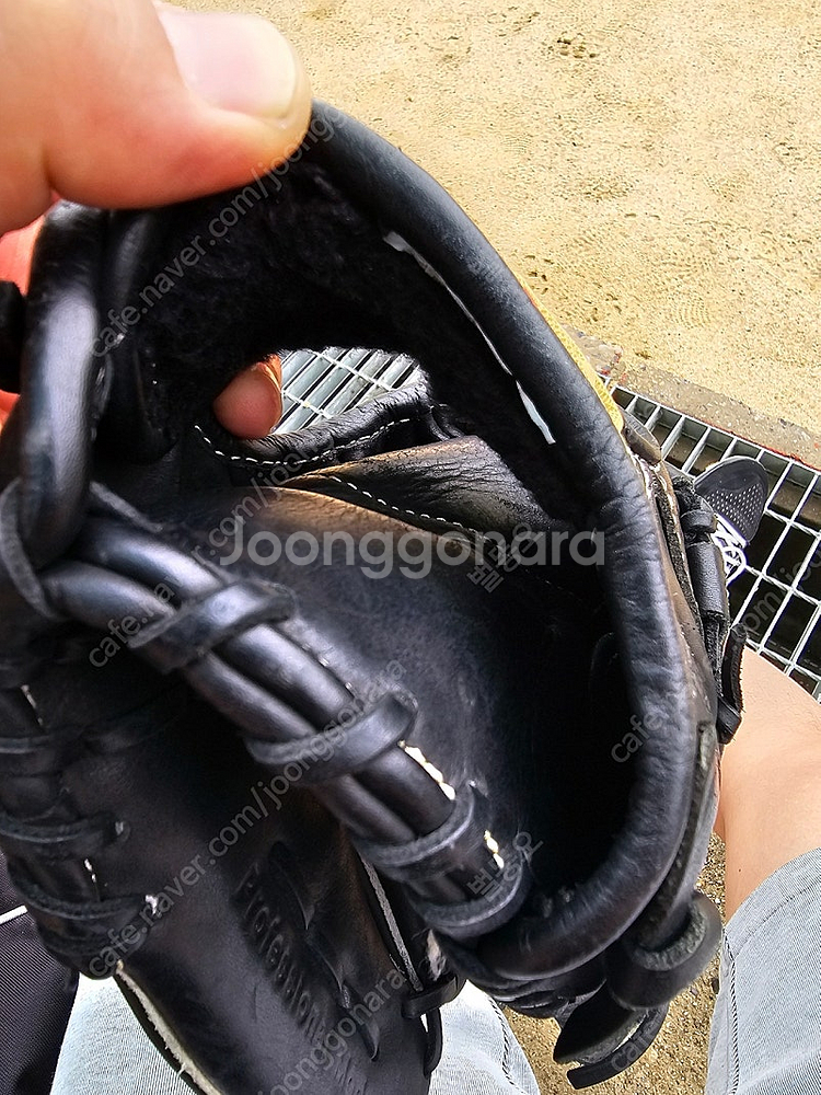 BMC 올라운드 글러브 판매합니다--2