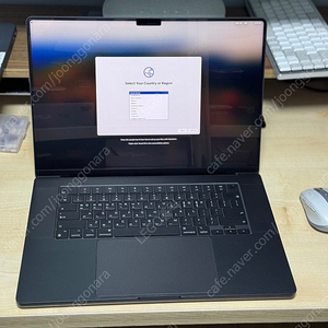 맥북프로 16 M3 Max (16core CPU, 64GB RAM, 애플케어+) 스페이스블랙색상