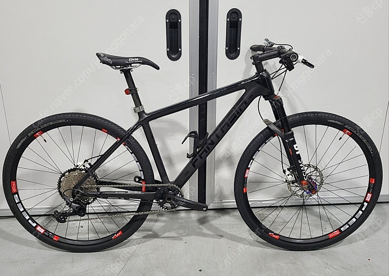 엘파마 판타시아G 풀카본 12단 29인치 휠셋 MTB 자전거 팝니다.