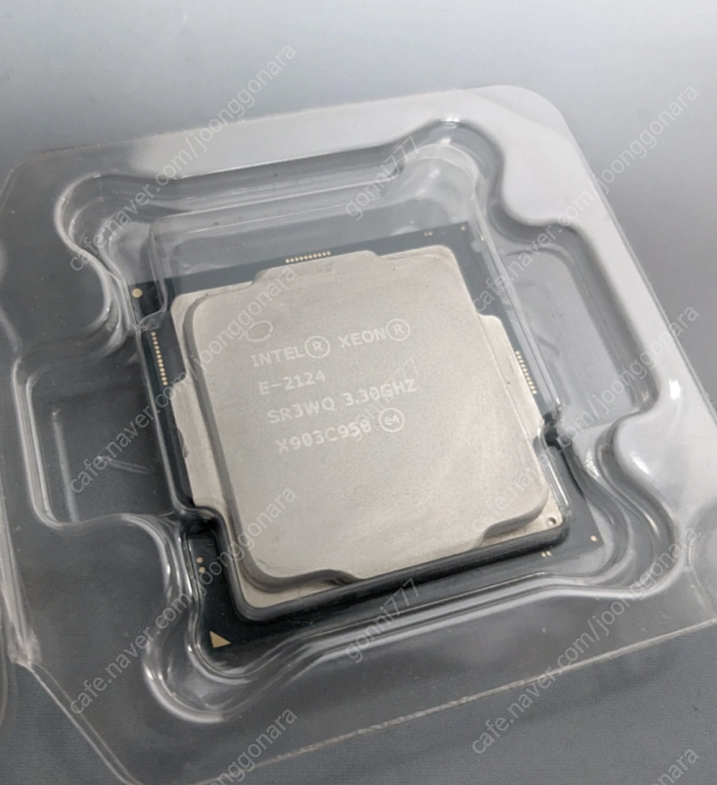 인텔 제온 cpu E-2124 2개 팝니다.