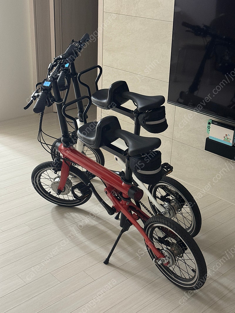 치사이클 국내 정발 + 유아 안장포함 전기 자전거 판매합니다.