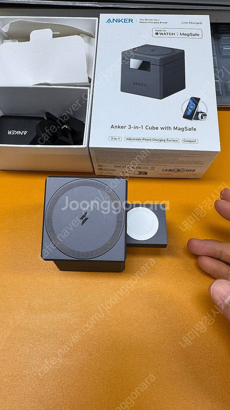 앤커 3in1 큐브 맥세이프 무선충전기--1