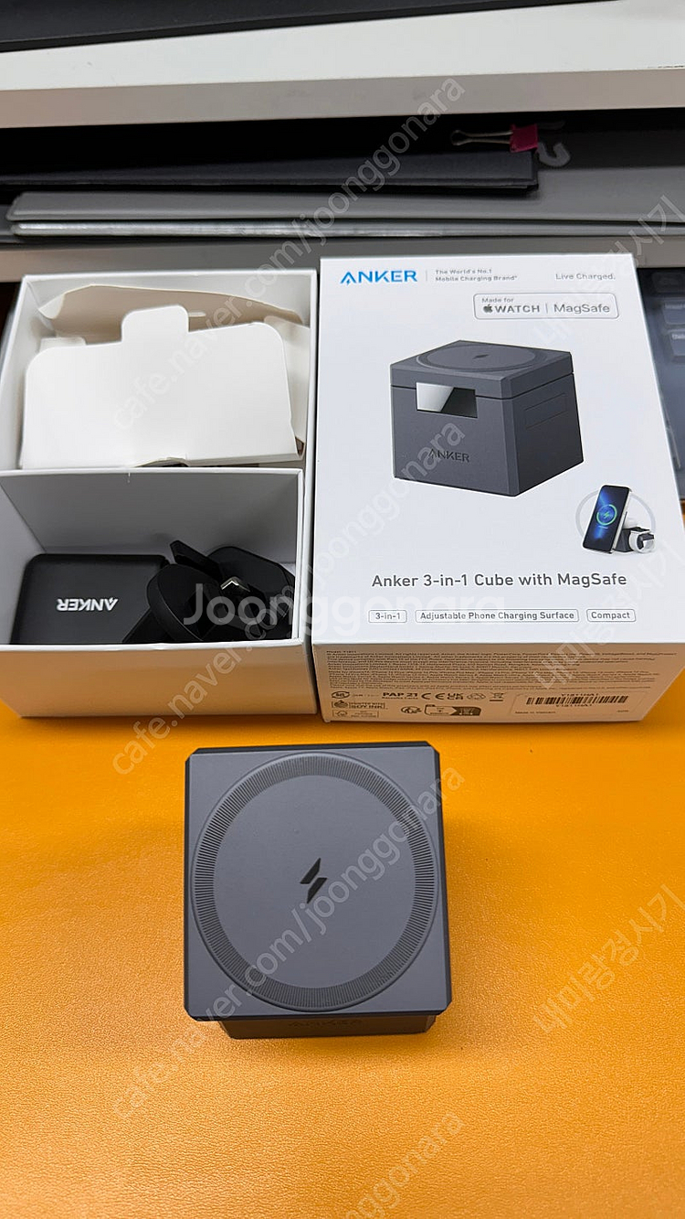 앤커 3in1 큐브 맥세이프 무선충전기--2