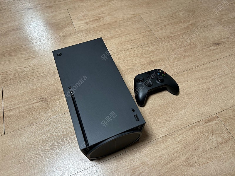 XBOX Series X 엑시엑 판매합니다.