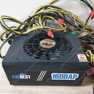 컴퓨터 파워. 에베레스트 1600W