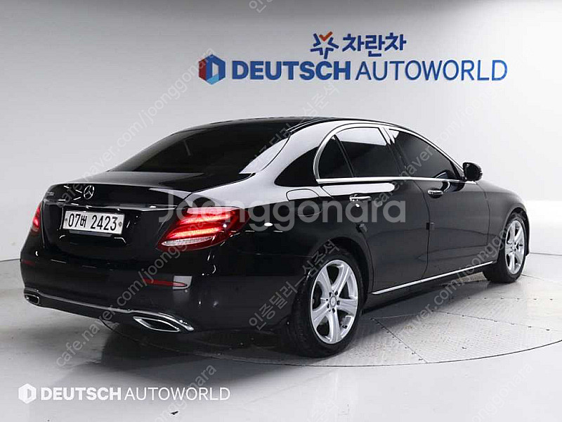 벤츠E-클래스 W213 E220d 아방가르드@중고차@2...--1