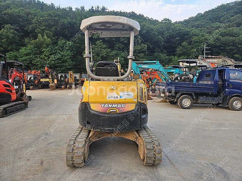 얀마 2톤 VIO20 2016년 코끼리집게 중고 미니포...--2