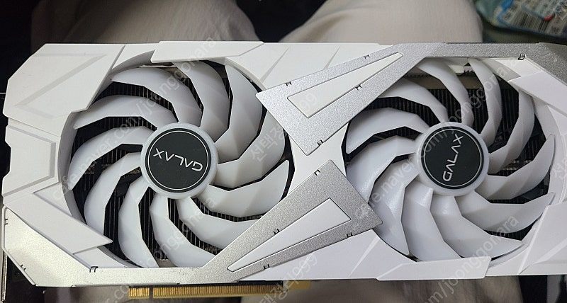 갤럭시 rtx 3070 ex 화이트 그래픽카드 팝니다 최대2장