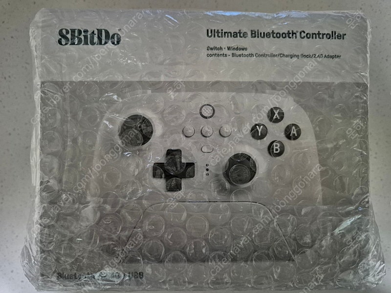 팔얼블 미개봉 새상품 8bitdo ultimate bluetooth ns 버전 화이트 무선 컨트롤러 팝니다.