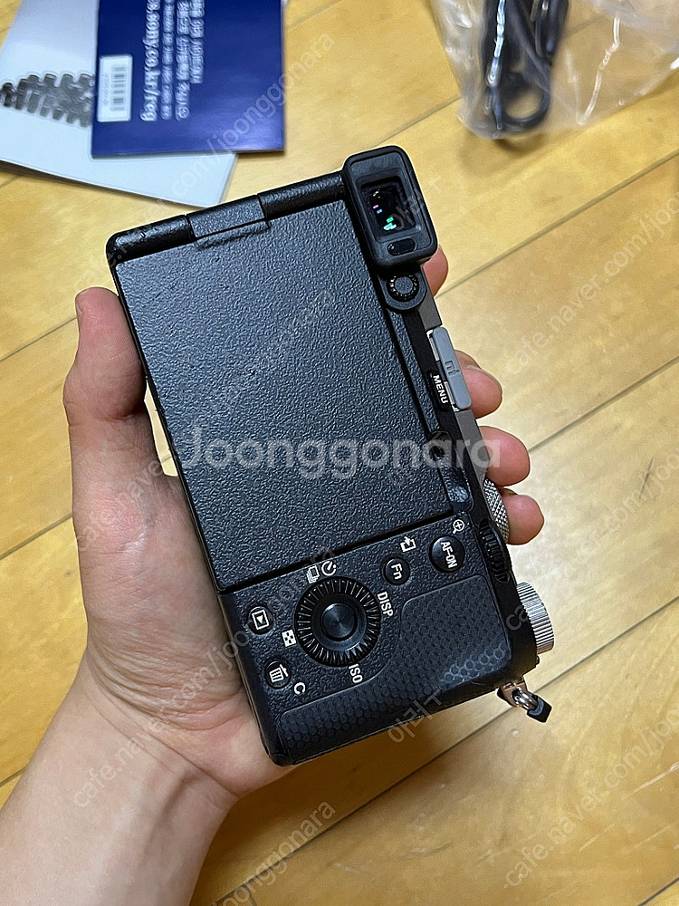 소니 a7c 실버 바디 17000컷--2