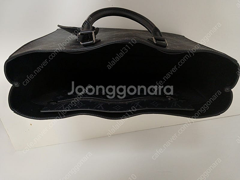 루이비통 그랑삭 2번사용한 완전 새것인 A급팝니다(정품...--6