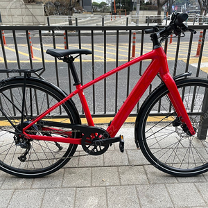TREK FX+ 2 전기 자전거 팝니다.
