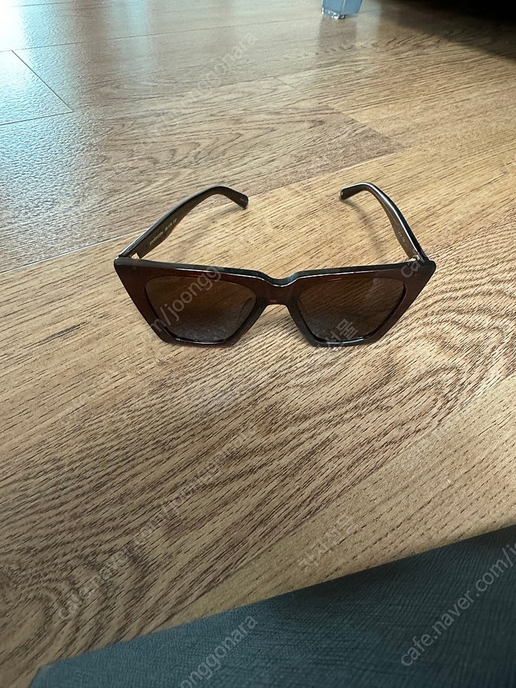 마르카토 라라키즈 선글라스--0