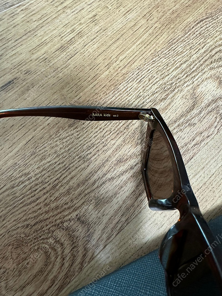 마르카토 라라키즈 선글라스--2