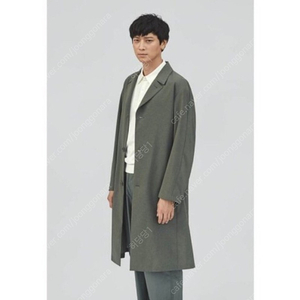 유니클로 르메르 라이트웨이트 오버사이즈 코트. M