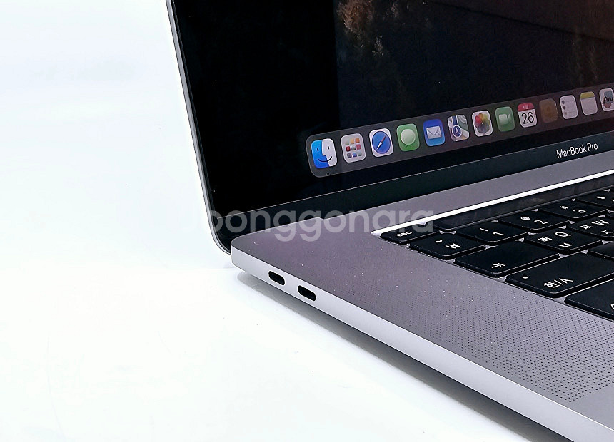 2019 맥북프로 16인치 i9/32GB/2TB 풀 C...--1
