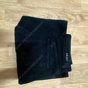 UGST black Half denim