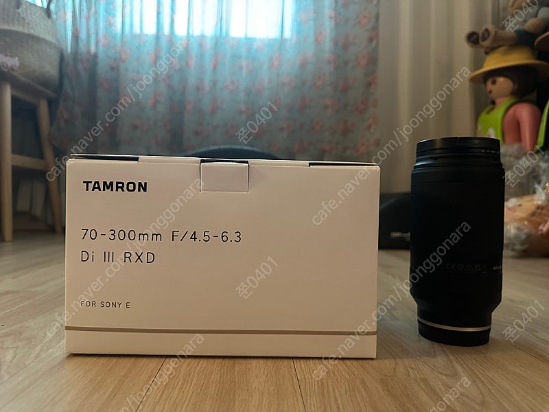 탐론70-300 소니 E 마운트 렌즈 + UV 필터포함(탐론 70300)